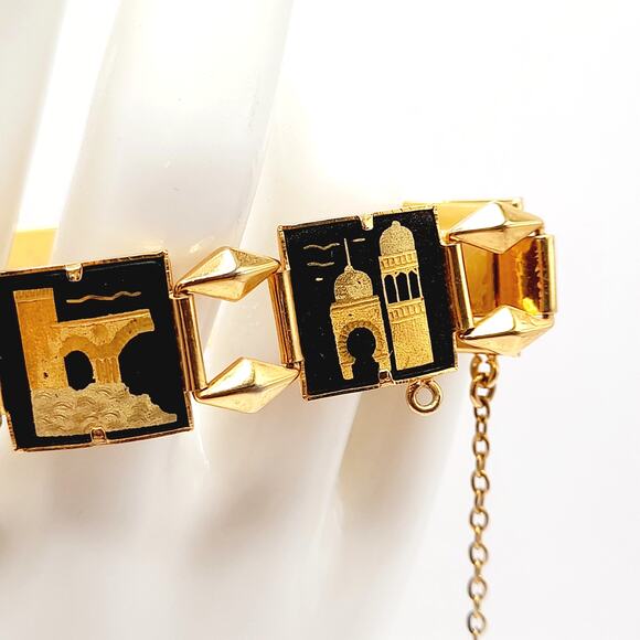 Vintage Damascene Castle Link Bracelet, Spanish Gold Black Jewelry, 7 Inch Chain - Picture 5 of 12